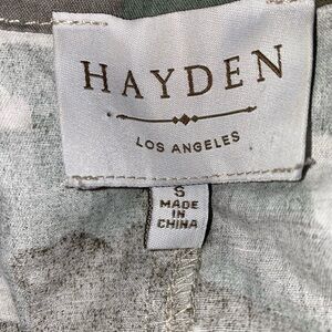 Hayden Los Angeles Jacket Size Small Camo Print Utility Military Look In EUC